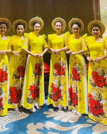 Áo Dài Hoa Vàng