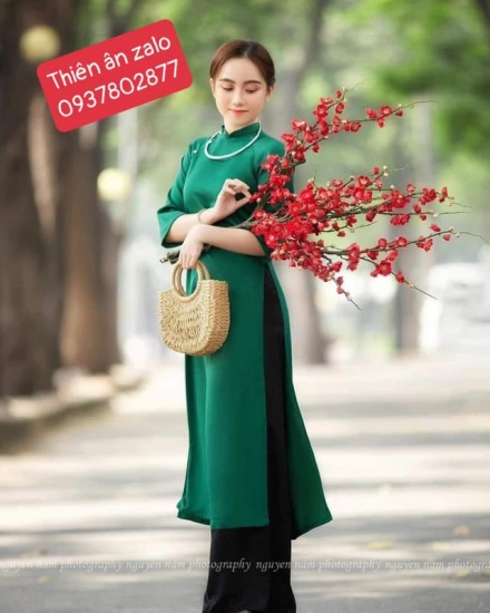 Áo Dài Xanh lá