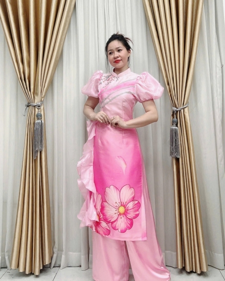 Áo dài tay ngắn hồng 1
