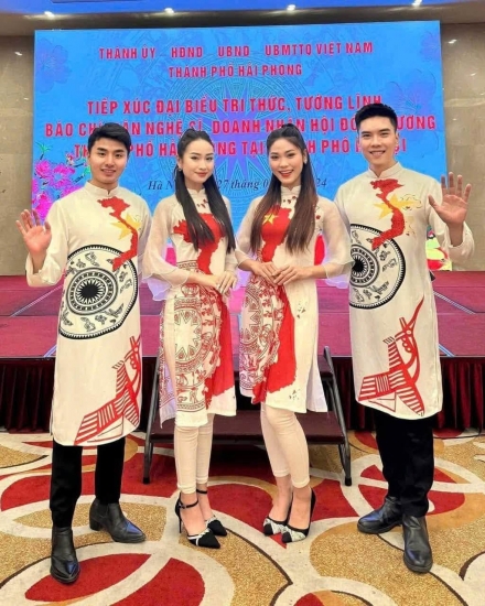Áo Dài Trống Đồng