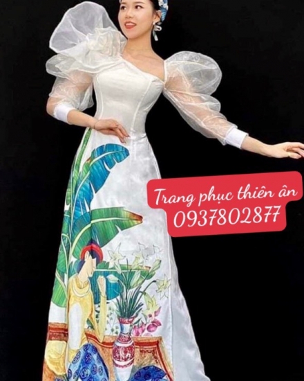 Áo dài trắng tay phồng vẽ
