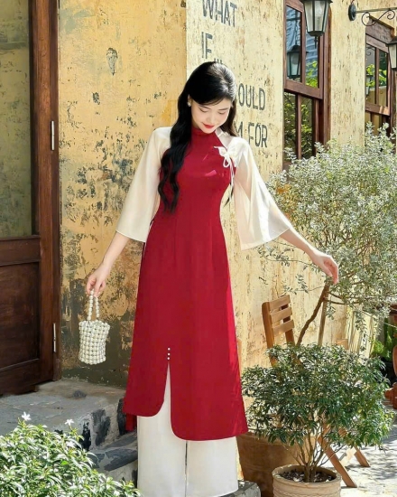 Áo dài đỏ tay trắng cách tân